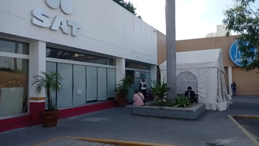 Fachada de la oficina SAT en Cuautla