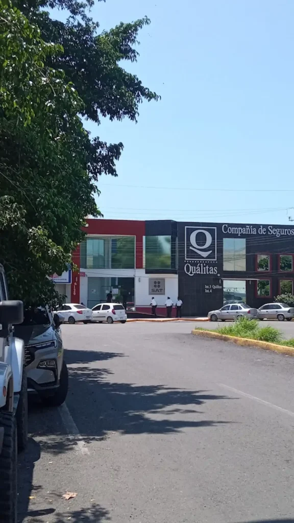 Fachada de la oficina SAT en Lázaro Cárdenas