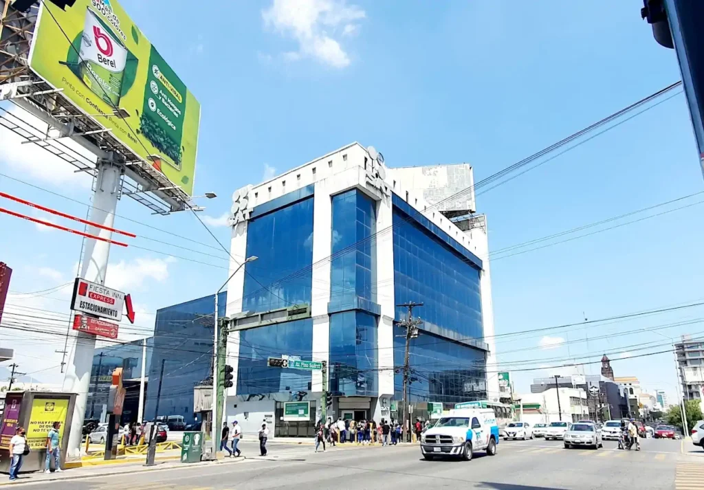 Fachada de la oficina SAT ADSC Nuevo León 1 Monterrey