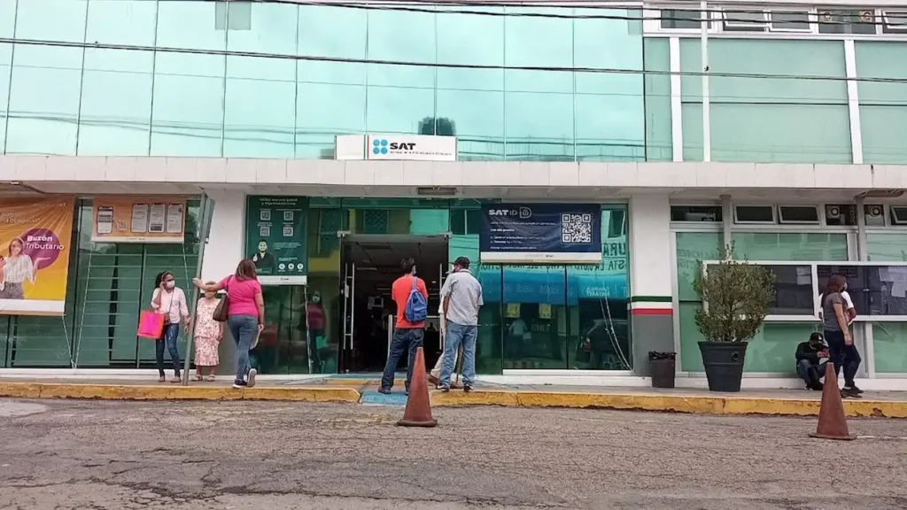 Fachada de la oficina SAT en Tepic