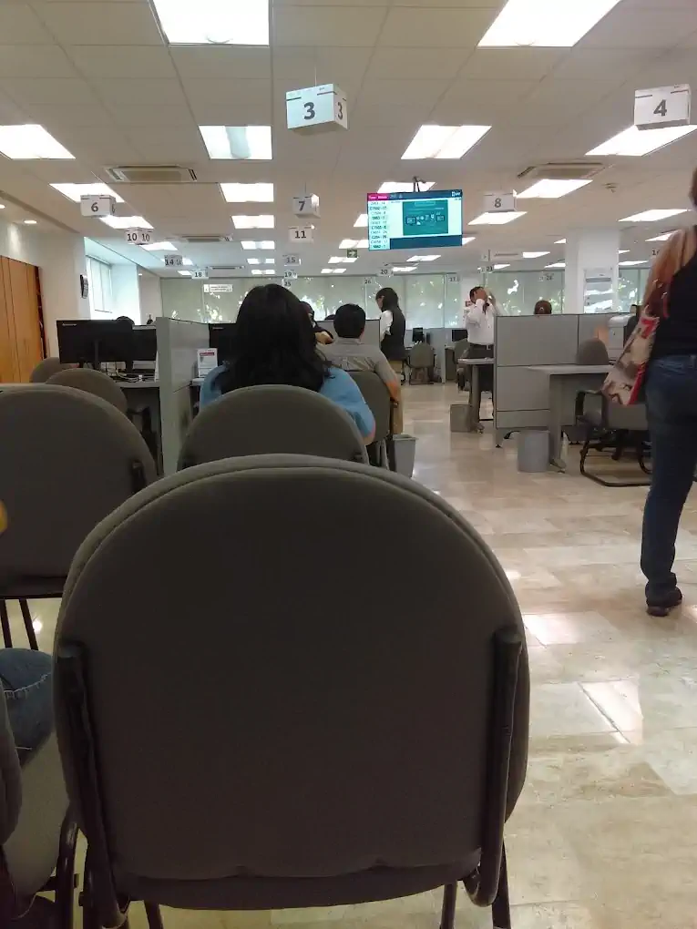 Sala de atención dentro de la oficina SAT ADSC Yucatán 1