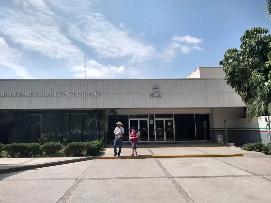 Fachada de la oficina SAT en Ciudad Obregón