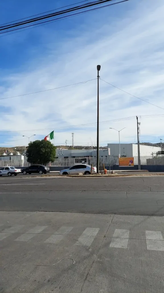 Fachada de la oficina SAT en Nogales