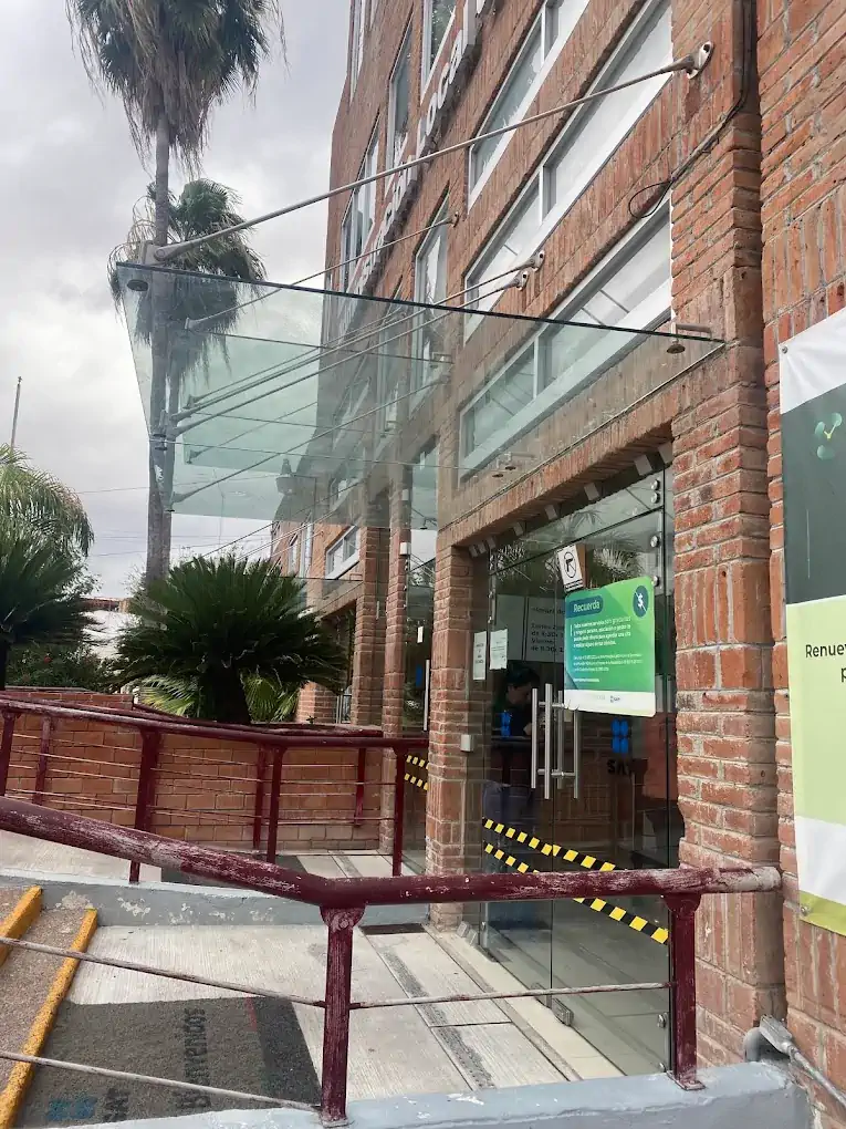 Fachada de la oficina SAT en Nuevo Laredo