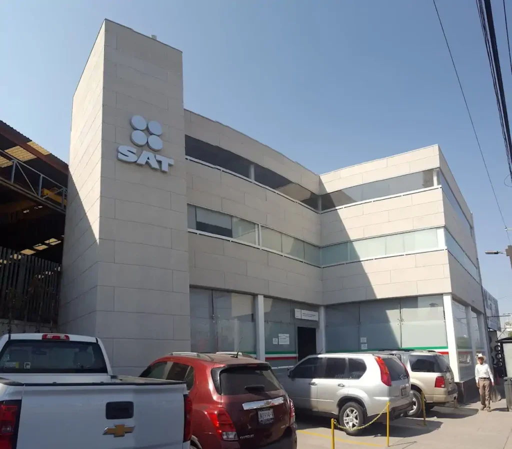 Fachada de la oficina SAT en San Juan del Río
