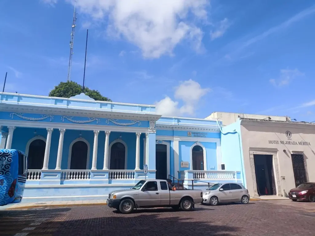 Fachada de la oficina SAT SARE Mérida