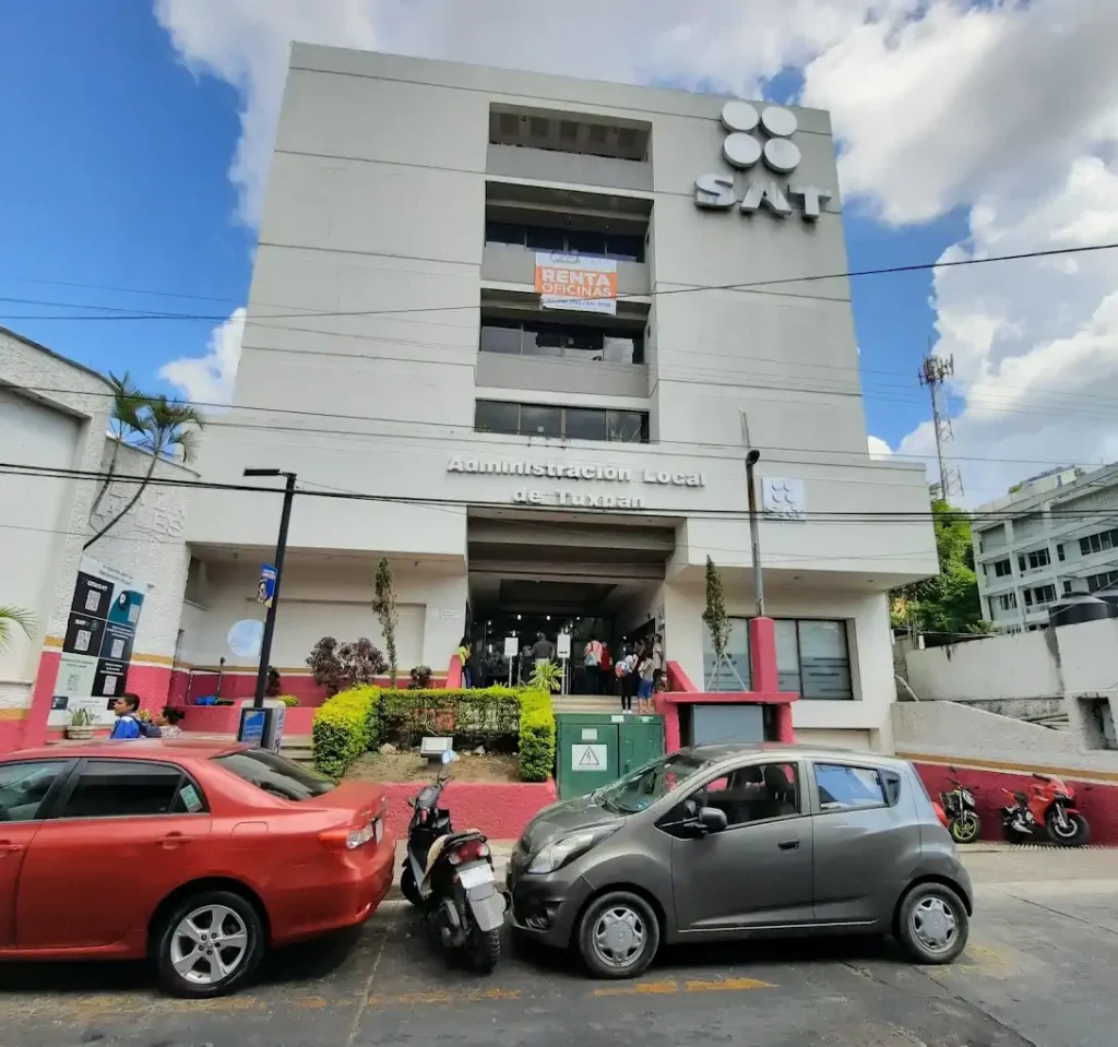 Fachada de la oficina SAT en Tuxpán