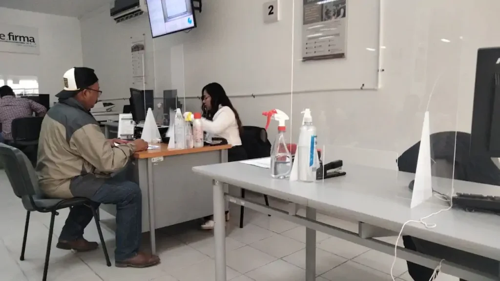 Sala de atención dentro de la oficina SAT en San Juan Bautista Tuxtepec
